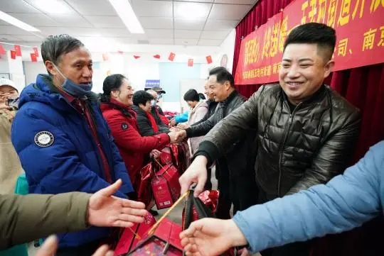 新时代文明实践——有爱暖心 这个冬天不太冷